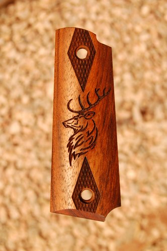 BROWNING 1911-22 grips (stag logo)