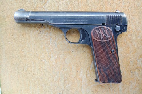 BROWNING - FN 1922 GRIPS