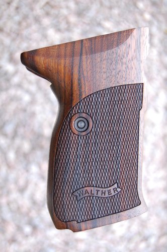 WALTHER P5 fancy grips (checkered+logo)